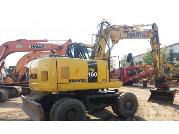 Аренда колесного экскаватора Komatsu PW160-7K